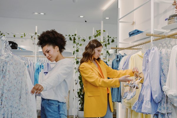 L'impact des grandes marques de mode sur la valorisation de la diversité : un catalyseur de transformation